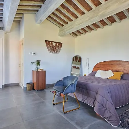 Giovanna Villa Arezzo